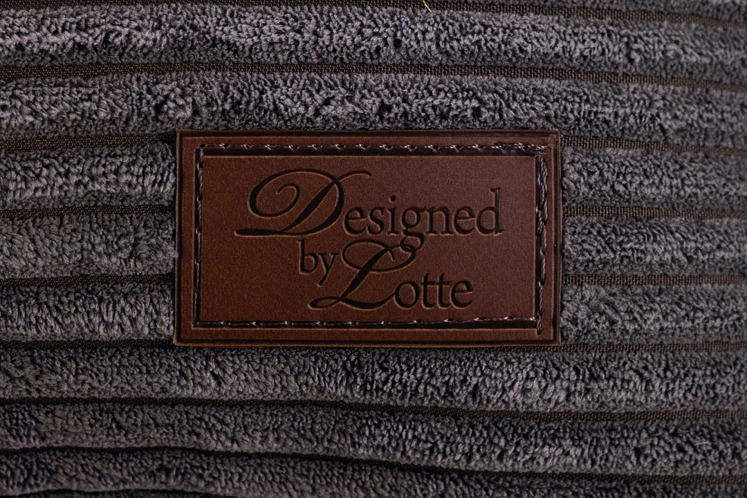 Designed By Lotte Hondenmand Ribbed Bruin 5 Designed By Lotte Hondenmand Ribbed Bruin - Afbeelding 3